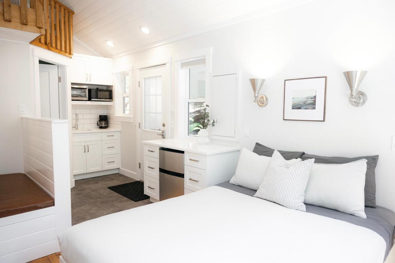 Surfs Inn Guesthouse & Cottages Ucluelet Kültér fotó