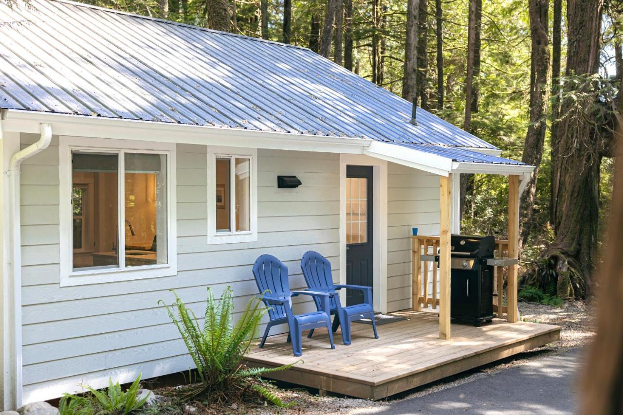 Surfs Inn Guesthouse & Cottages Ucluelet Kültér fotó